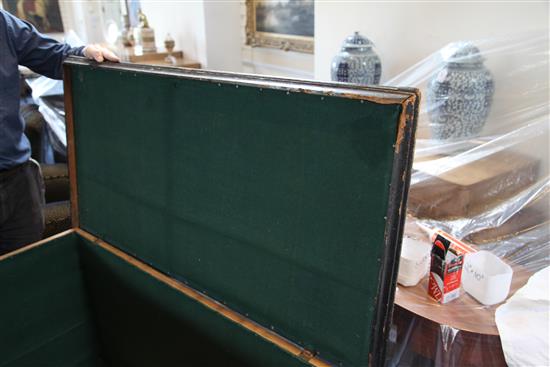 An antique pine trunk, W.4ft